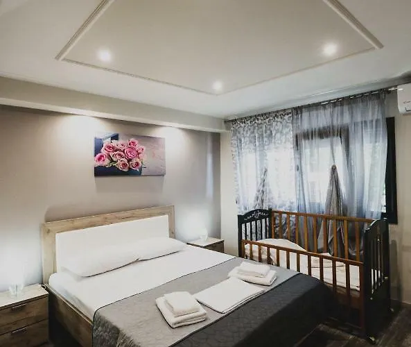 Lenti Street House * Kallirákhi