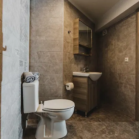 Lenti Street House Kallirákhi