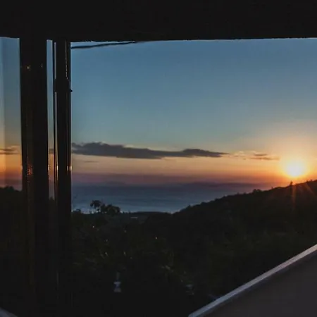 Lenti Street House *