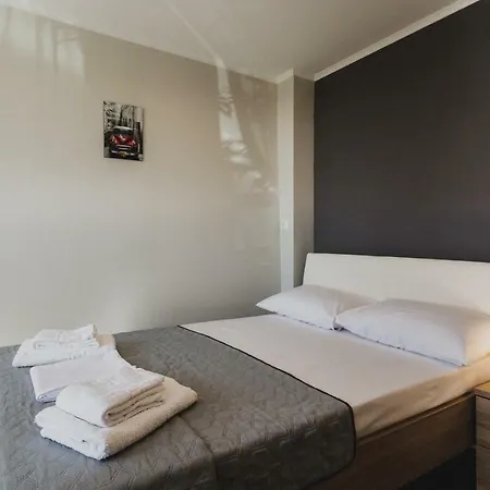 Lenti Street House Apartamento *