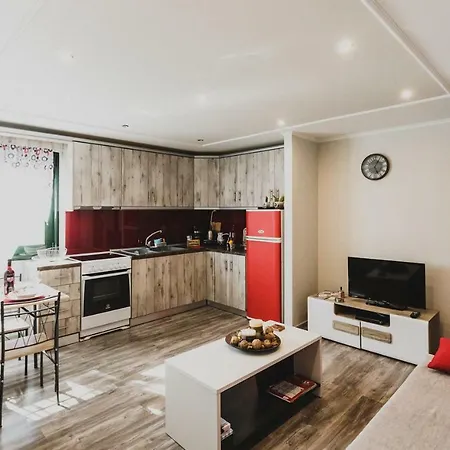 Lenti Street House Kallirákhi