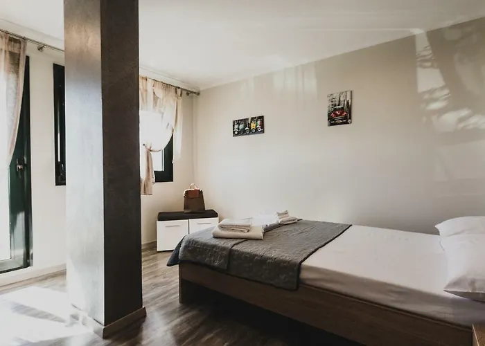 Lenti Street House Kallirákhi