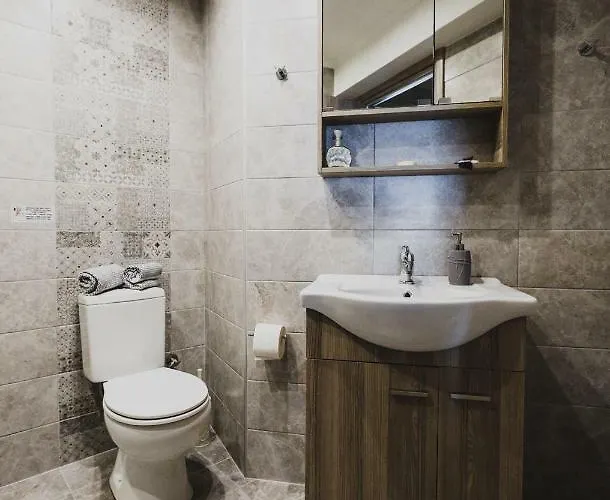 Διαμέρισμα Lenti Street House *